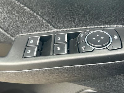 2022 Ford ESCAPE SE Base