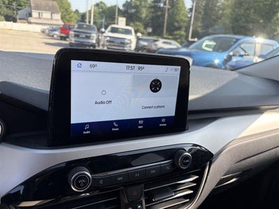 2022 Ford ESCAPE SE Base
