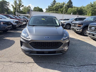 2022 Ford ESCAPE SE Base