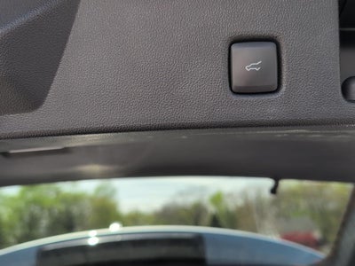 2022 Ford ESCAPE SE Base