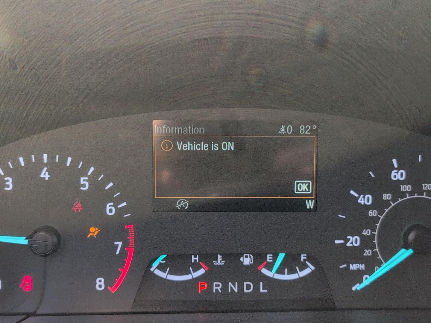 2022 Ford ESCAPE SE Base