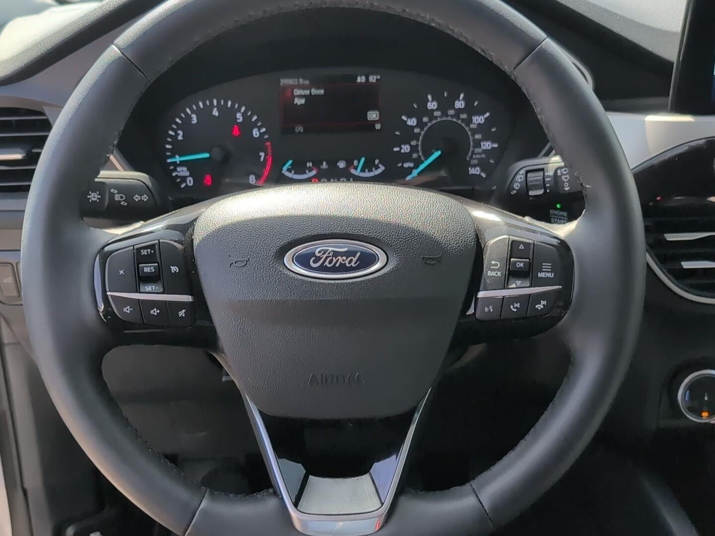 2022 Ford ESCAPE SE Base