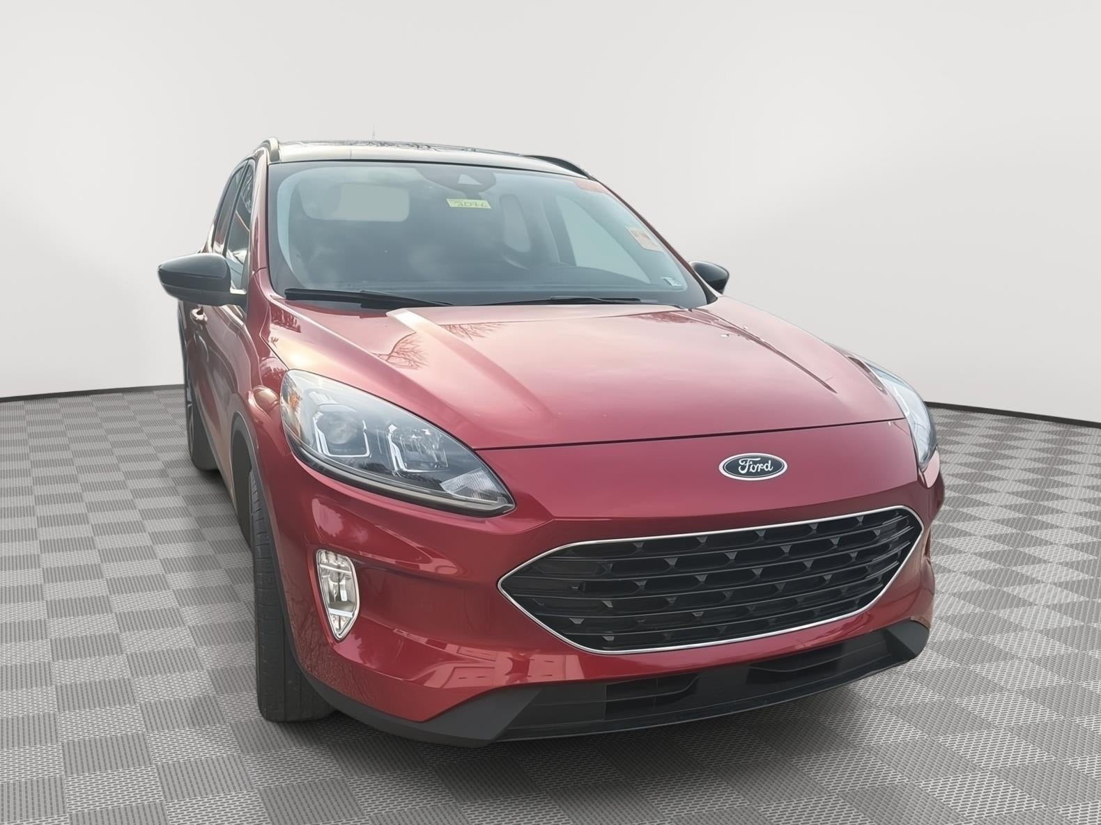 2022 Ford ESCAPE SEL Base