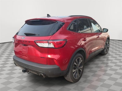 2022 Ford ESCAPE SEL Base