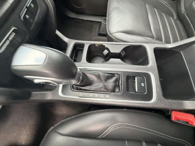 2019 Ford ESCAPE SEL Base