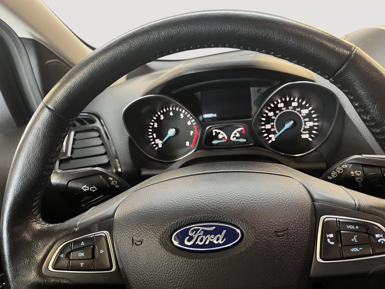 2019 Ford Escape Tit Base