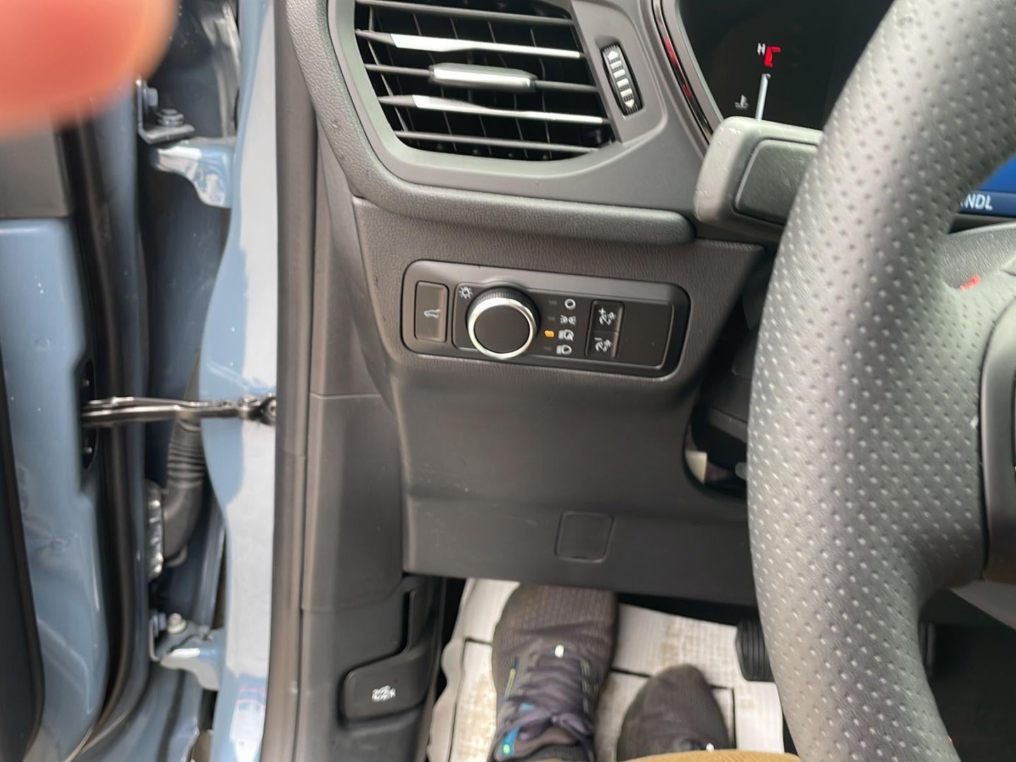 2025 Ford ESCAPE ST Base