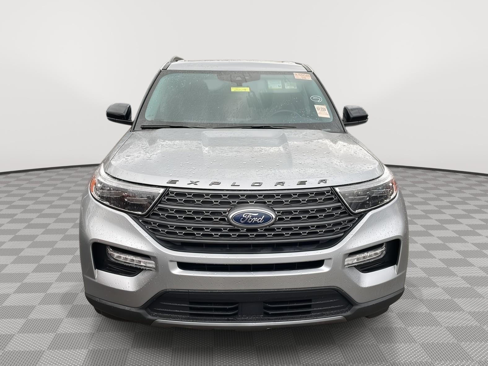2023 Ford EXPLORER X Base