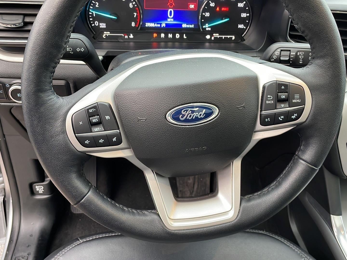 2023 Ford EXPLORER X Base