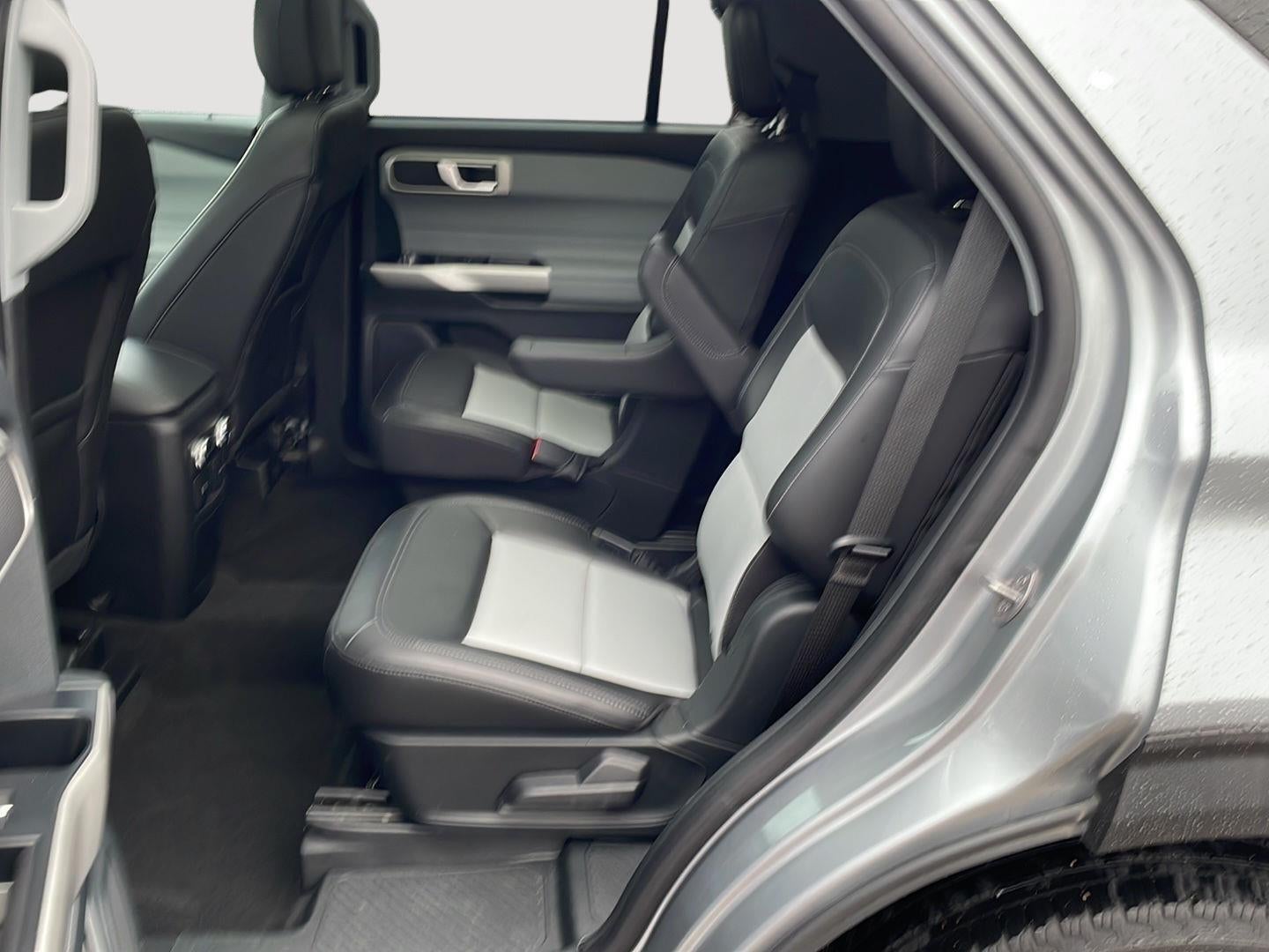 2023 Ford EXPLORER X Base