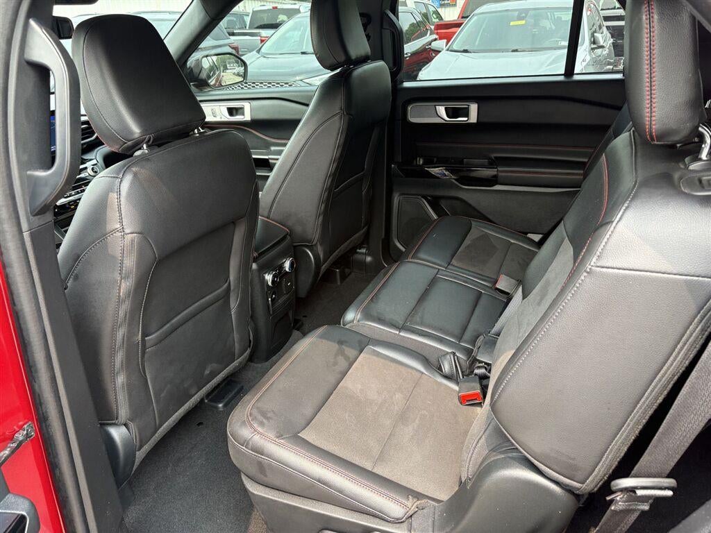 2023 Ford EXPLORER S Base