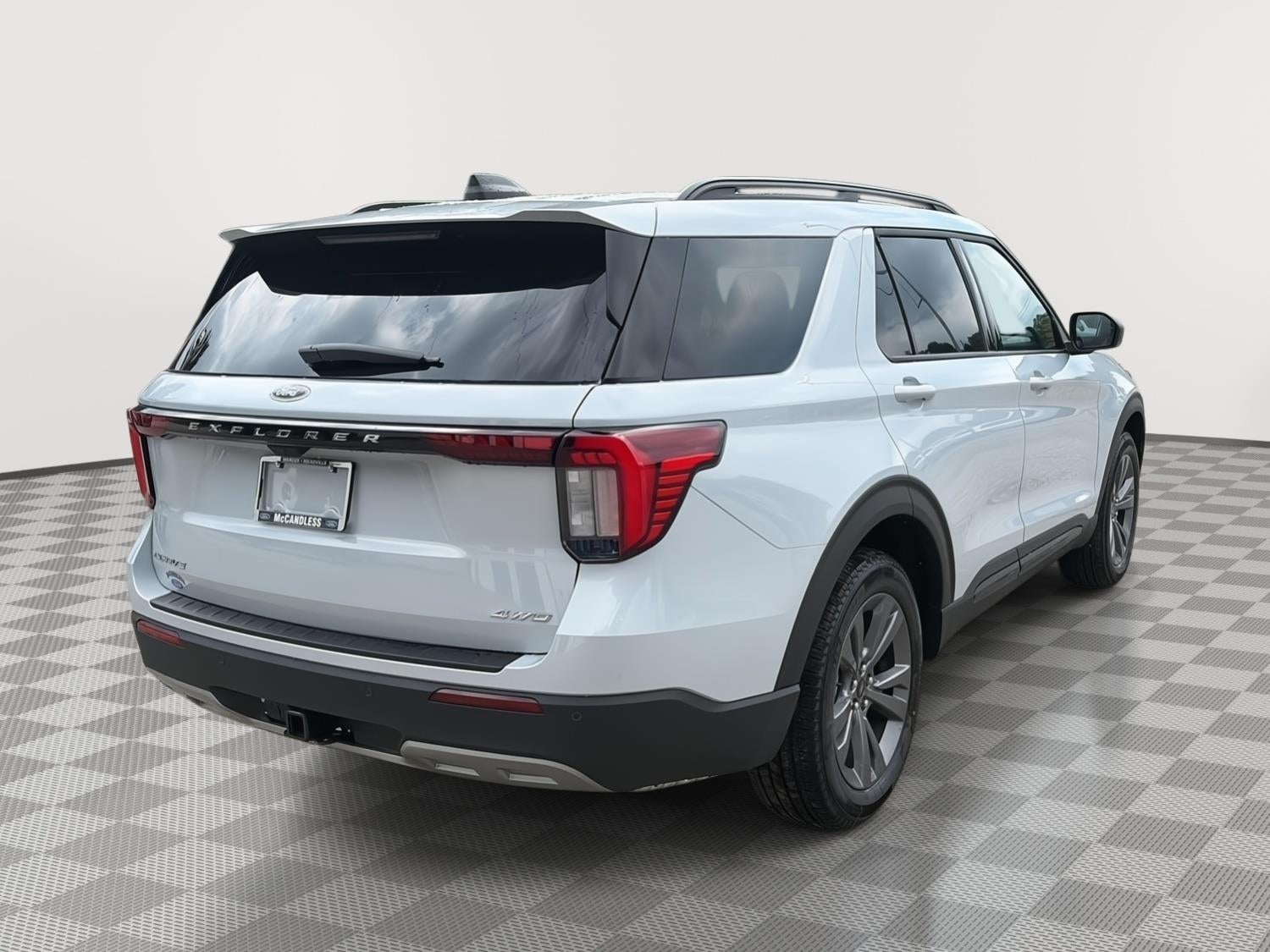 2026 Ford Explorer Active w/200A Pkg