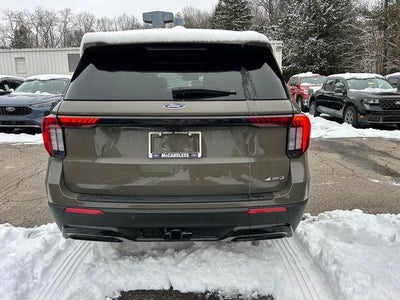 2026 Ford Explorer ST-Line