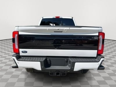 2025 Ford Super Duty F-250 SRW Platinum