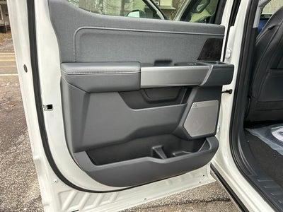 2026 Ford Super Duty F-350 SRW LARIAT