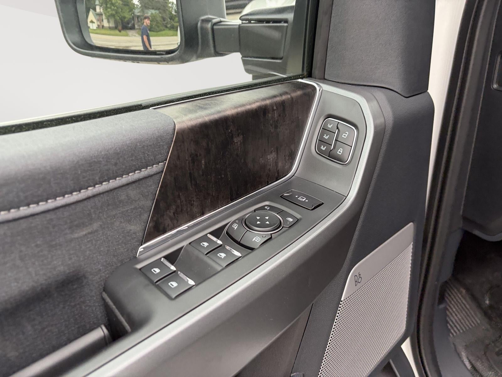 2026 Ford Super Duty F-350 Srw LARIAT