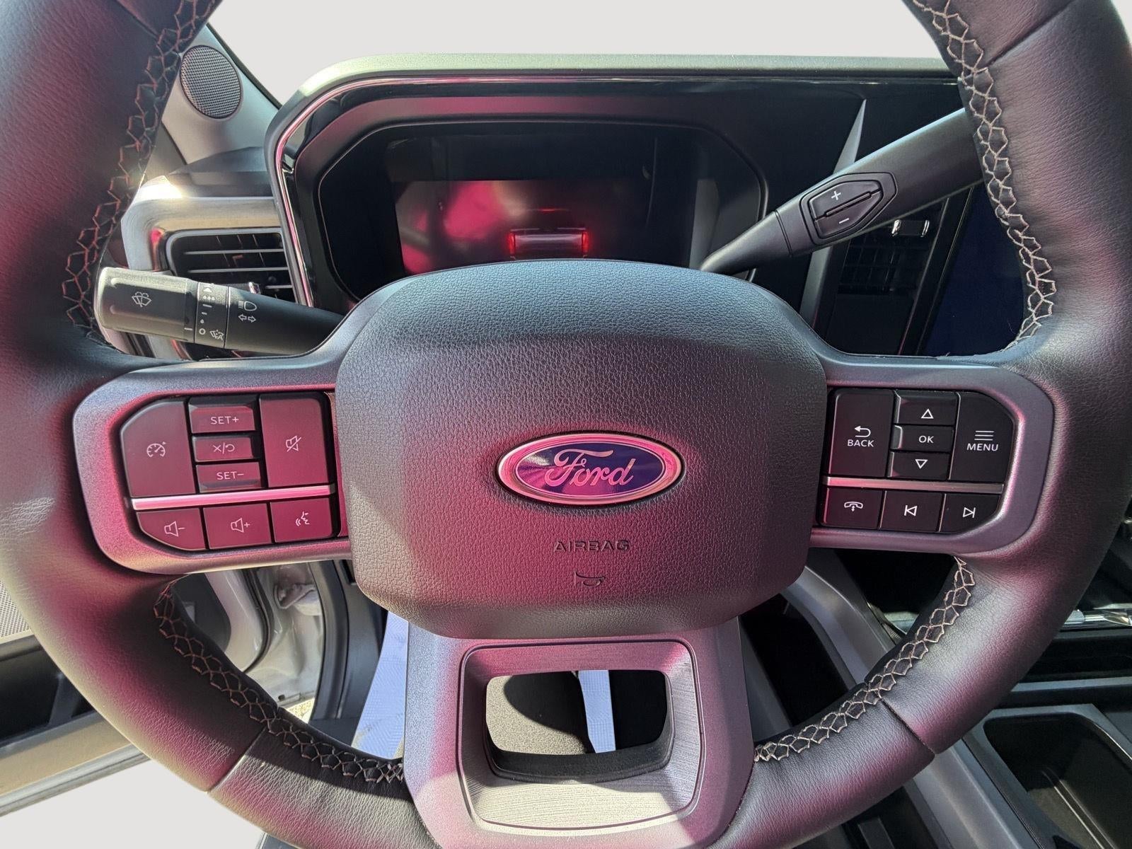 2026 Ford Super Duty F-350 Lariat
