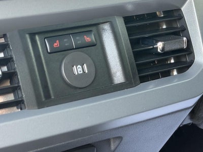 2026 Ford Super Duty F-350 Lariat