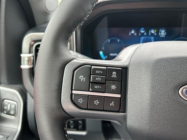 2025 Ford Super Duty F-350 SRW LARIAT