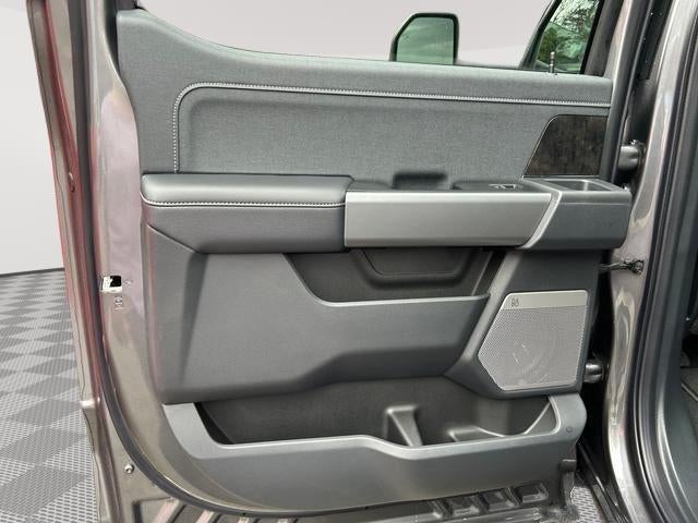 2025 Ford Super Duty F-350 SRW LARIAT