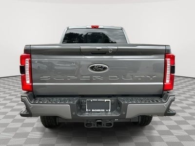 2025 Ford Super Duty F-350 SRW LARIAT