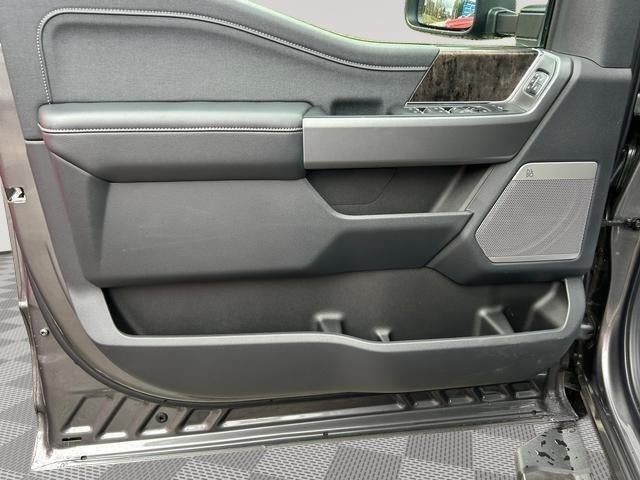 2025 Ford Super Duty F-350 SRW LARIAT