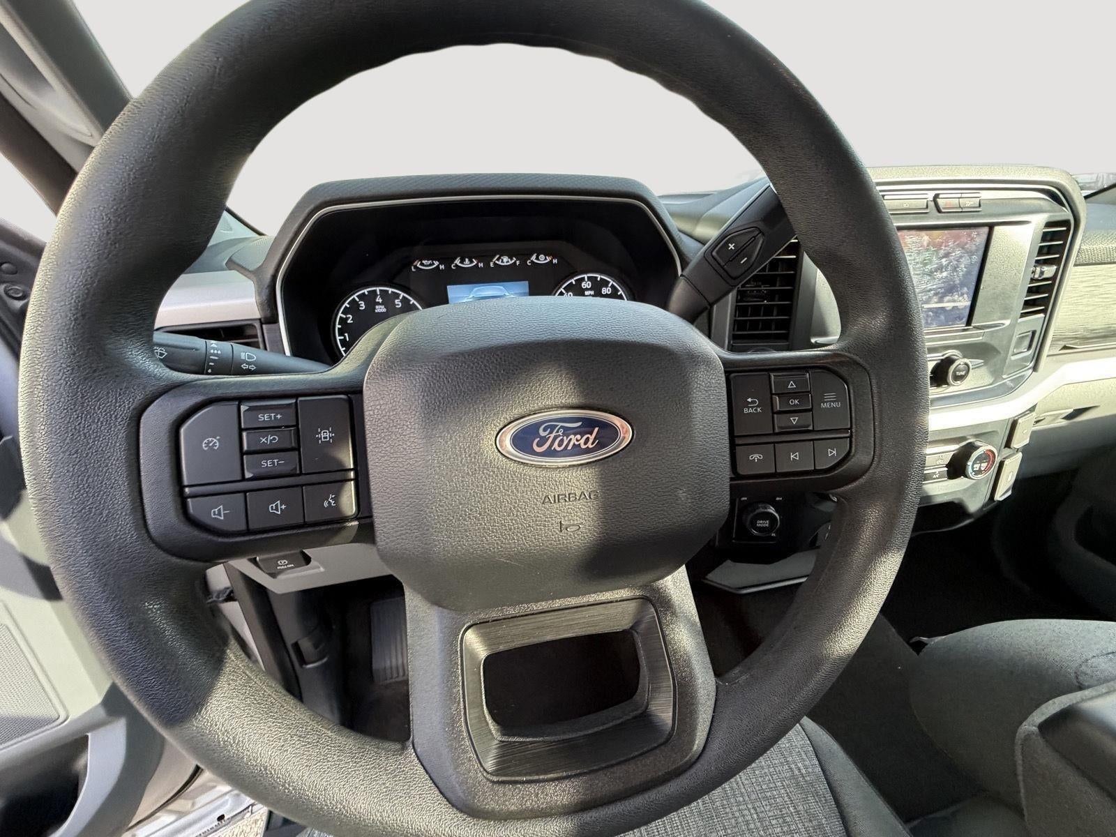 2022 Ford F150 SUPER Base
