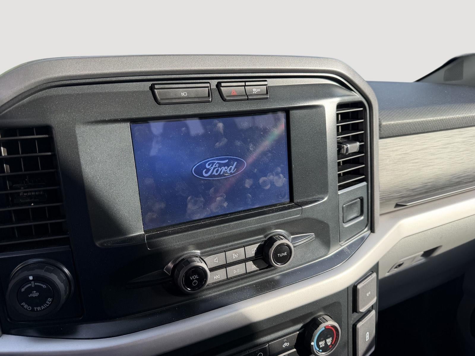 2022 Ford F150 SUPER Base