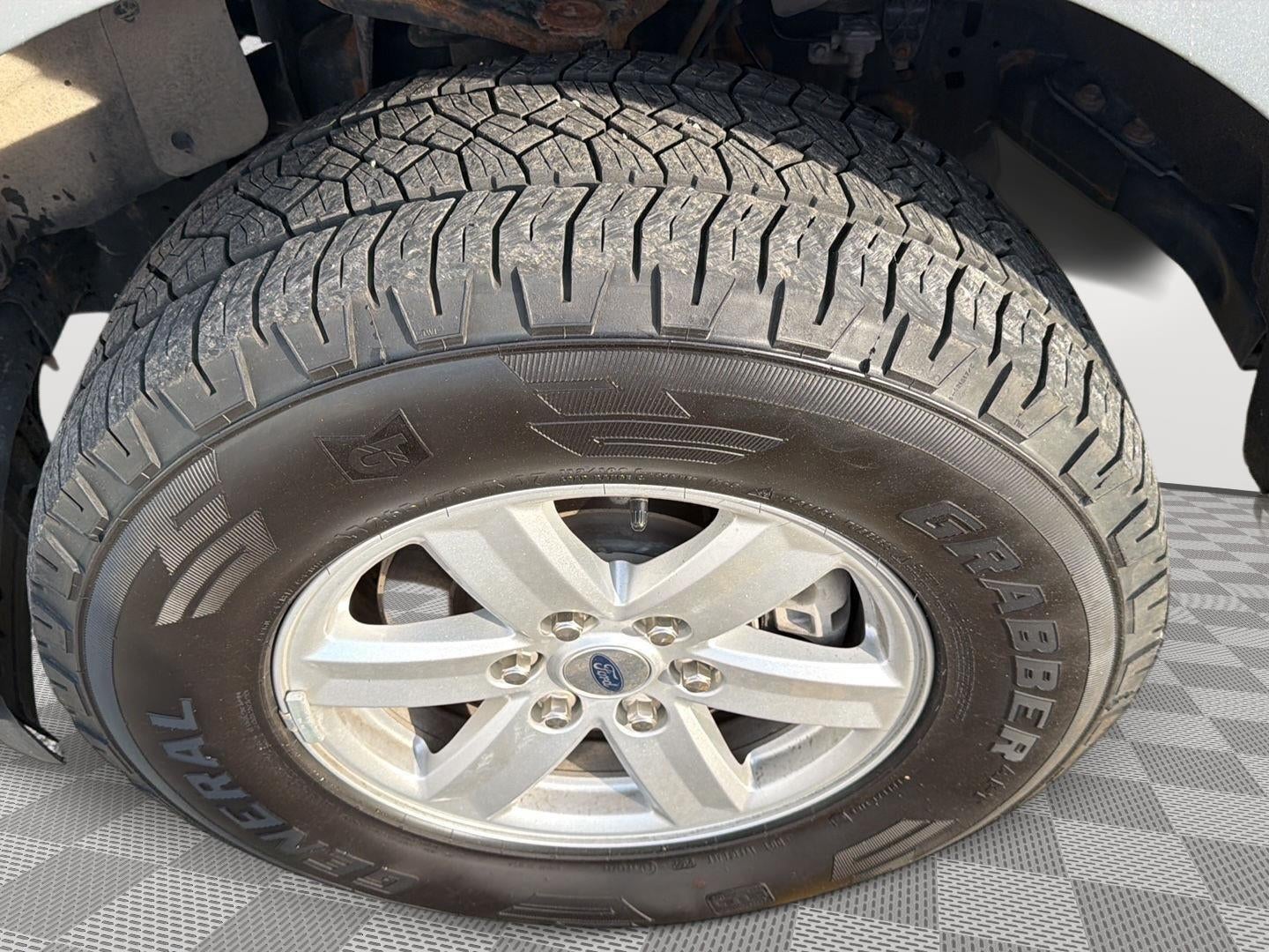 2022 Ford F150 SUPER Base