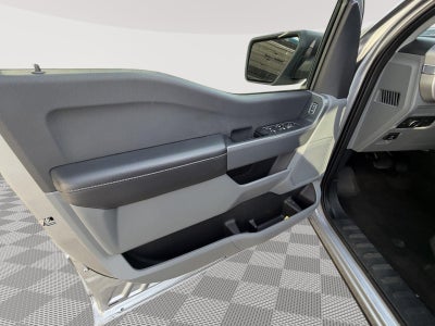 2022 Ford F150 SUPER Base