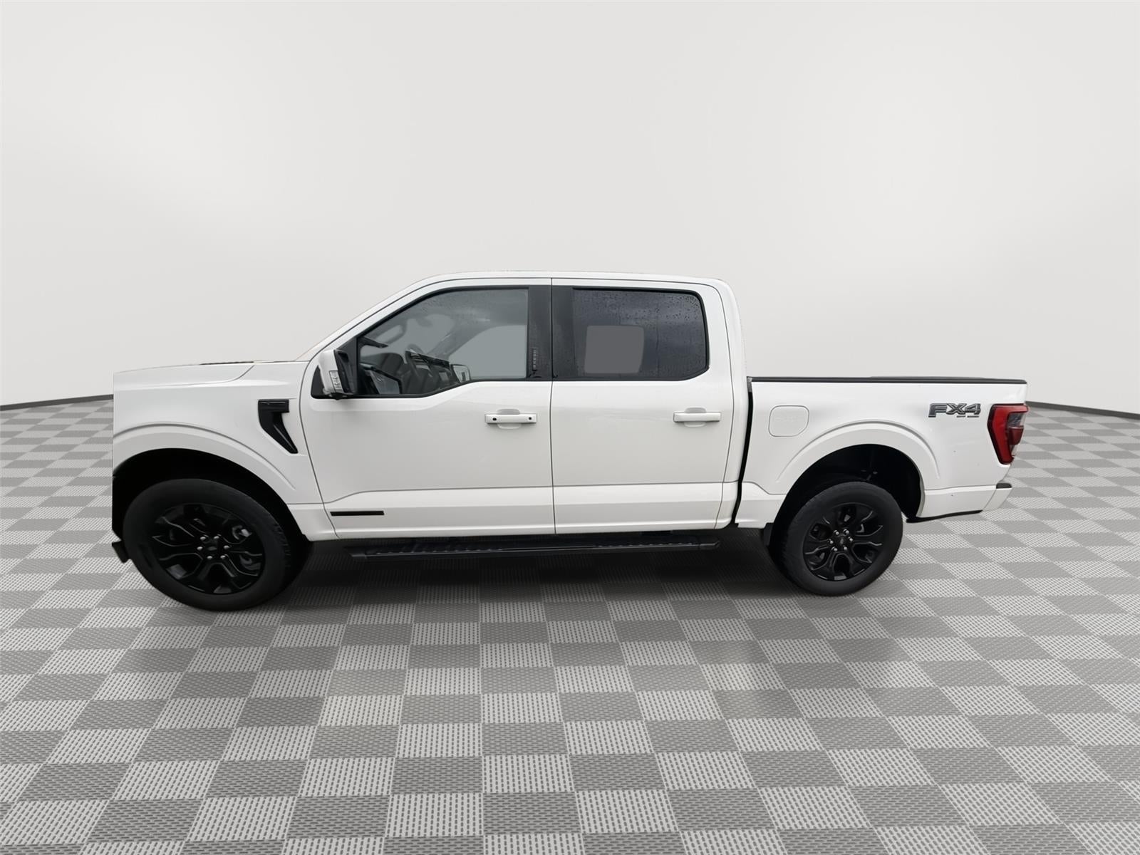 2023 Ford F150 SUPER Base