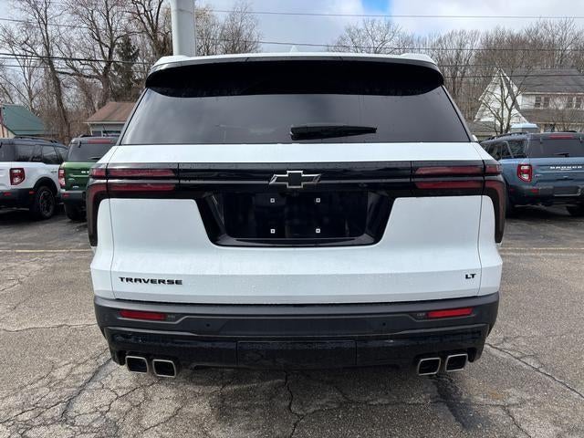 2024 Chevrolet Traverse FWD LT