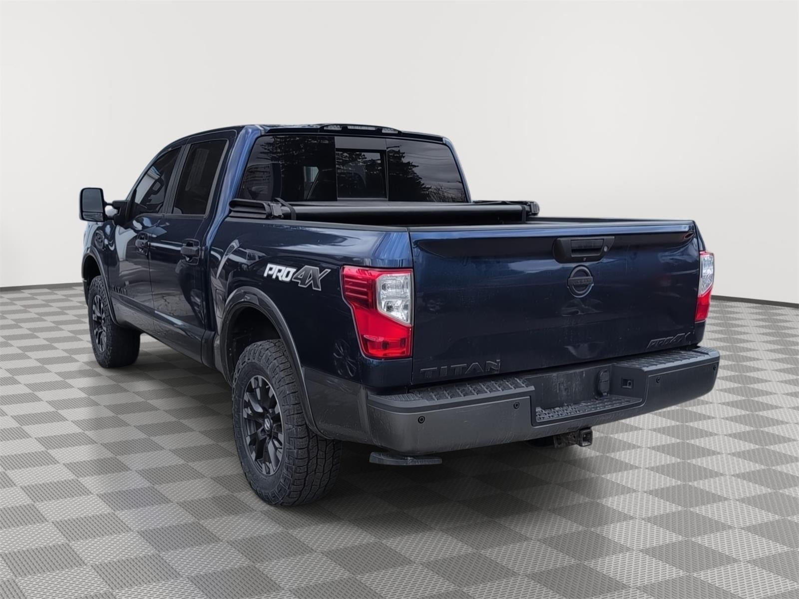 2017 Nissan Titan PRO-4X