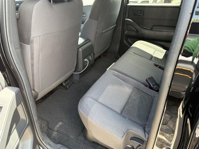 2026 Nissan Frontier Base