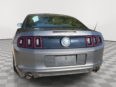 2014 Ford Mustang V6