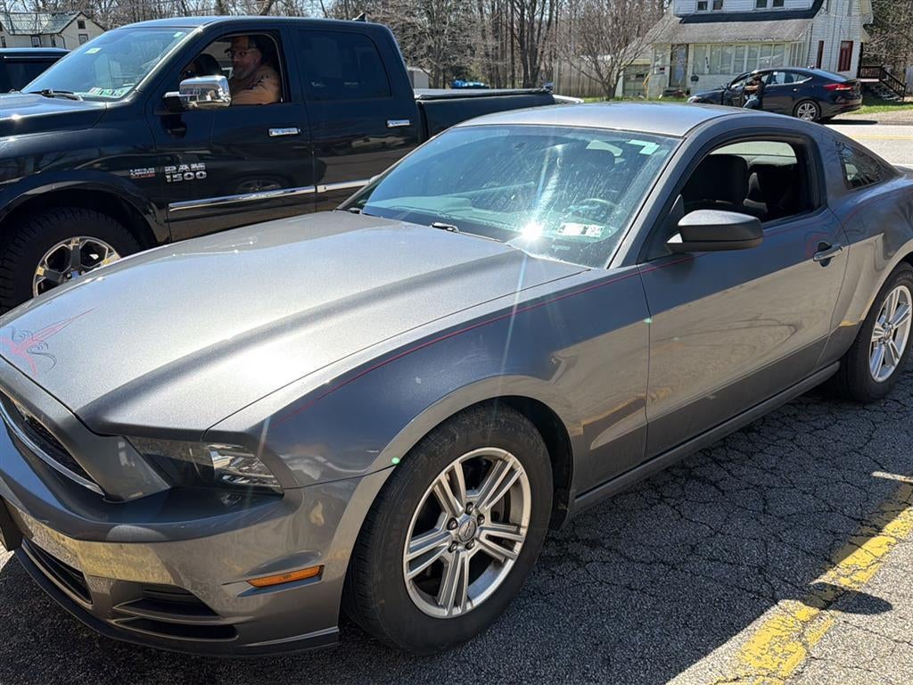 2014 Ford Mustang V6