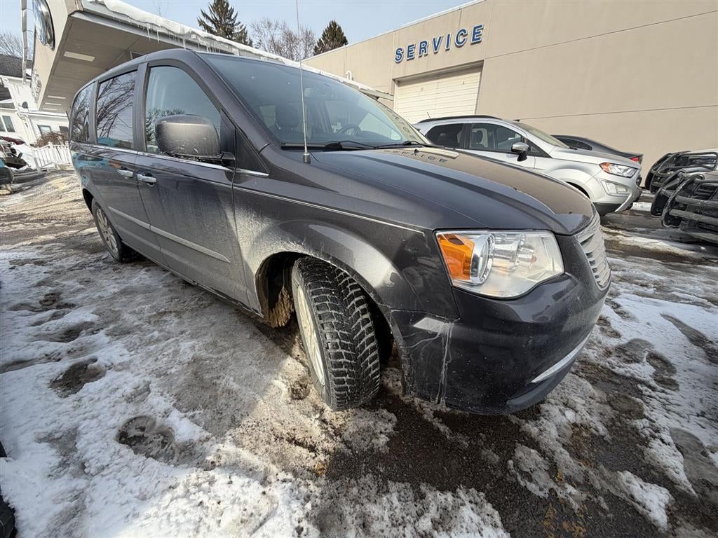 2015 Chrysler Town & Country Touring