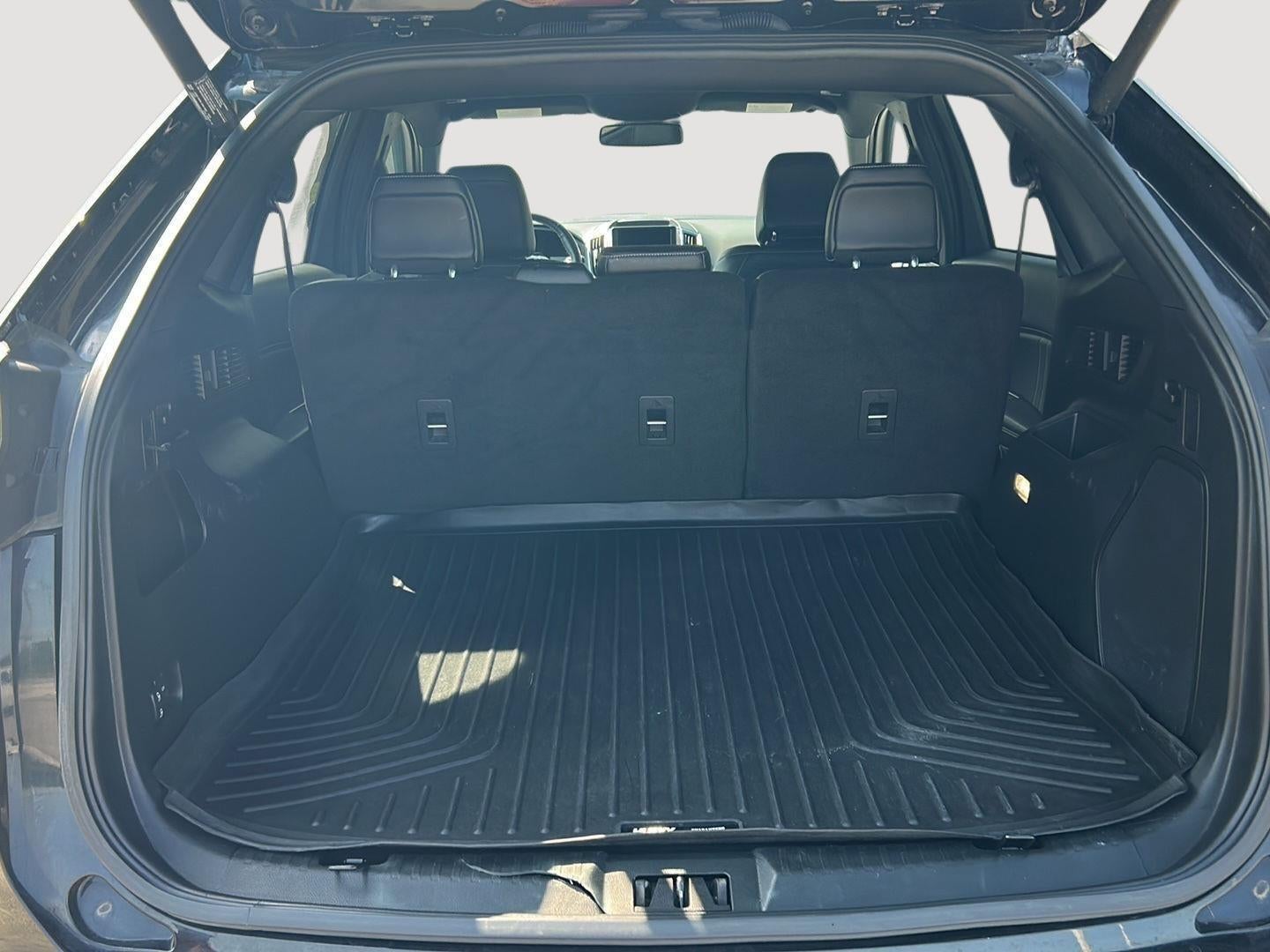 2022 Ford Edge ST