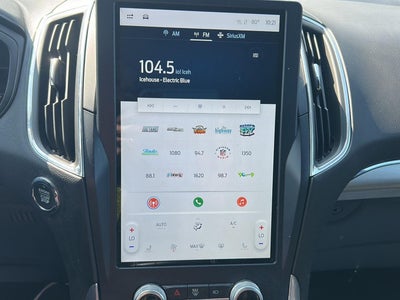 2022 Ford Edge ST