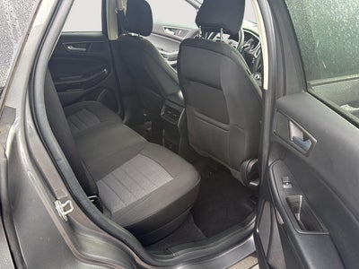 2021 Ford Edge SE