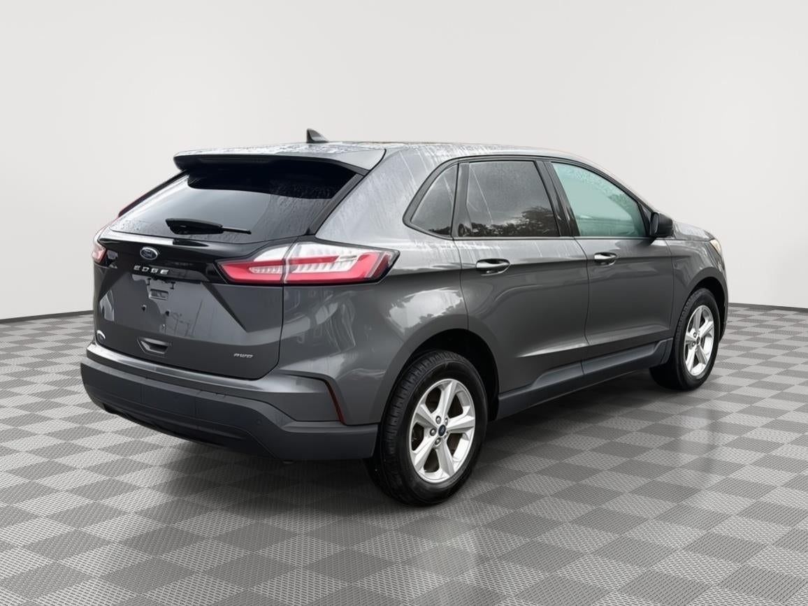 2021 Ford Edge SE
