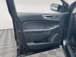 2022 Ford EDGE SEL Base