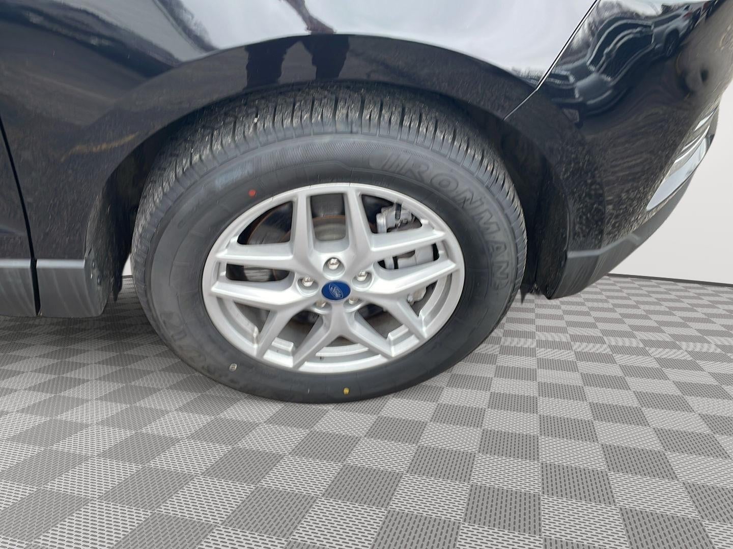 2022 Ford EDGE SEL Base