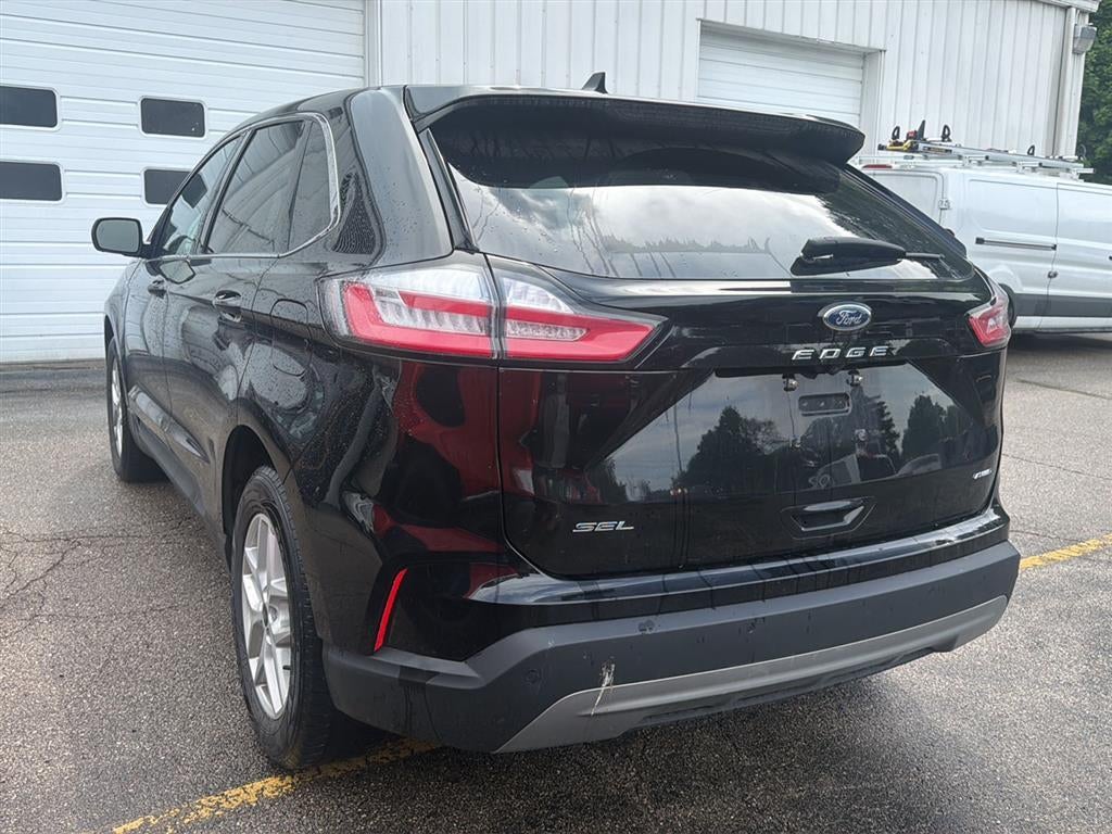 2023 Ford EDGE SEL Base