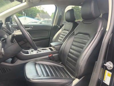 2023 Ford EDGE SEL Base
