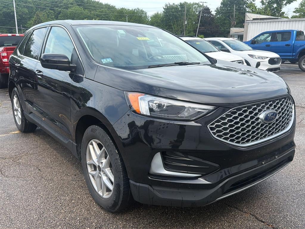 2023 Ford EDGE SEL Base