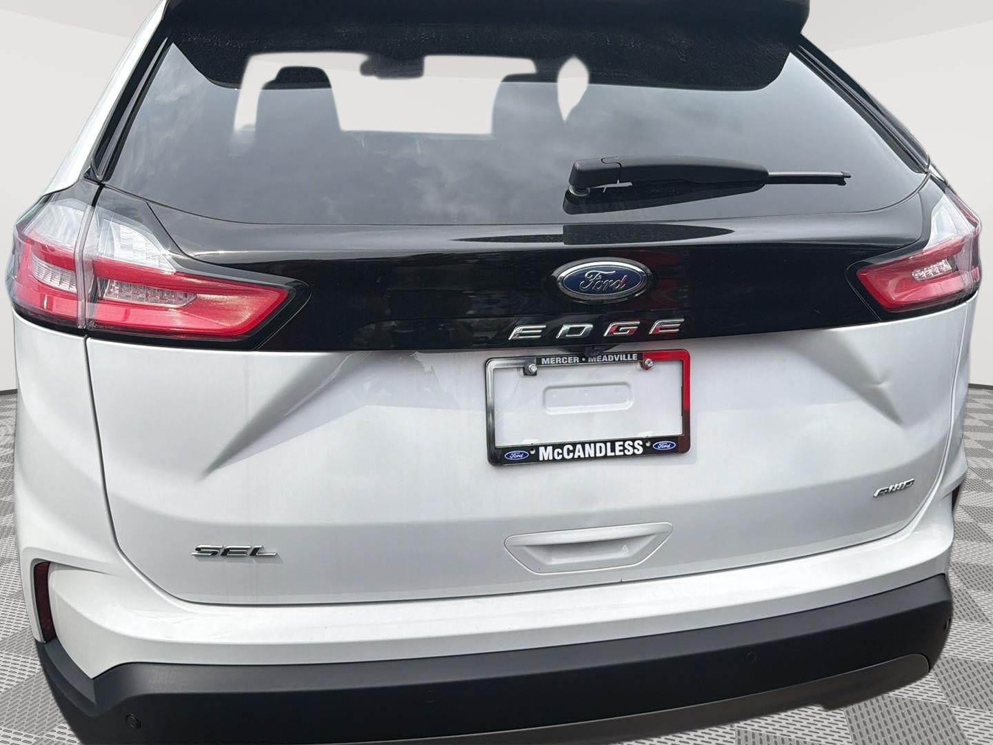 2022 Ford EDGE SEL Base