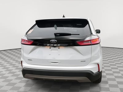 2022 Ford EDGE SEL Base