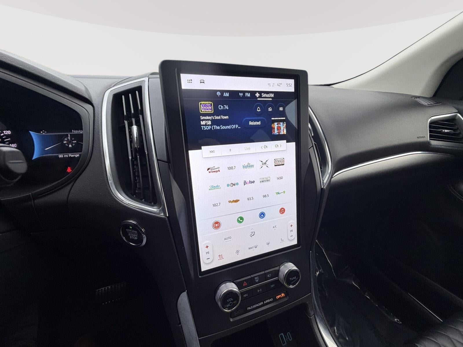 2023 Ford EDGE TITAN Base