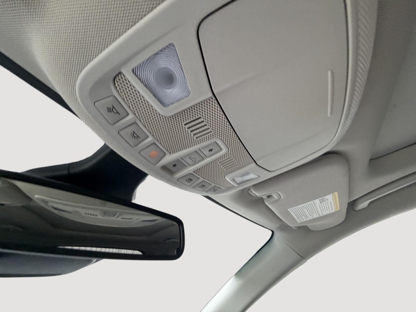 2023 Ford EDGE TITAN Base